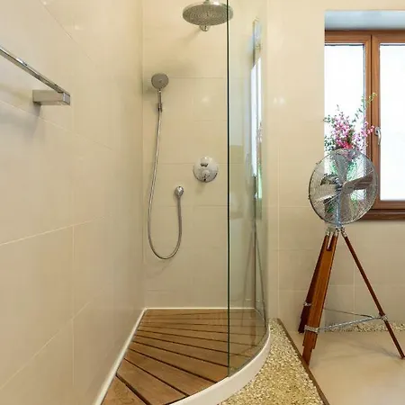 City And Beach Luxury Διαμέρισμα